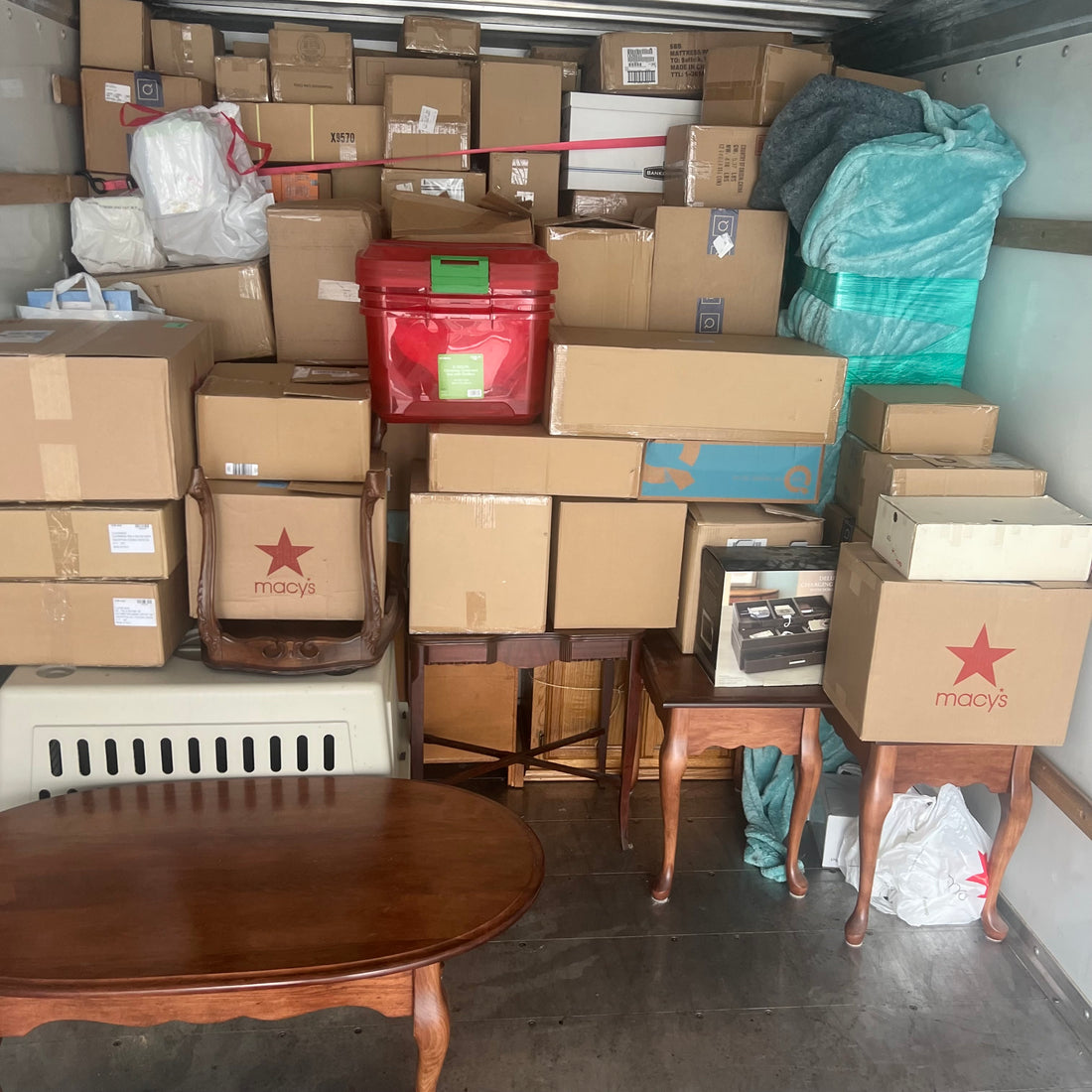 Local Movers packing truck